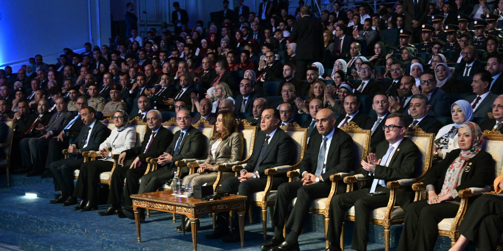 وزير التعليم يشهد تكريم فرسان الارادة